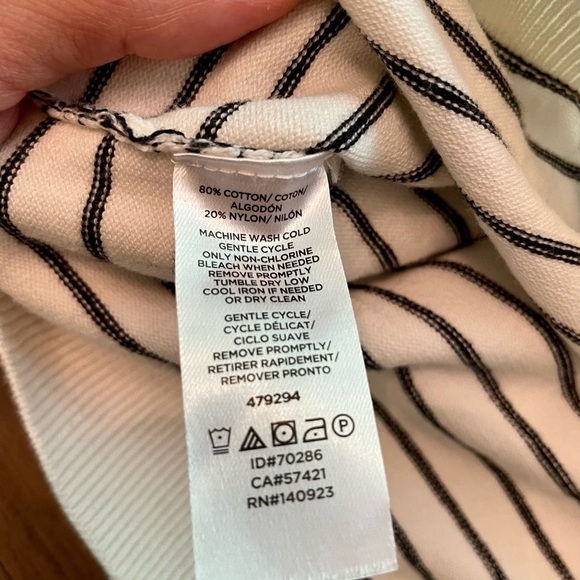 𝅺LOFT Ruffle Sleeve Striped Sweater - Picture 4 of 9